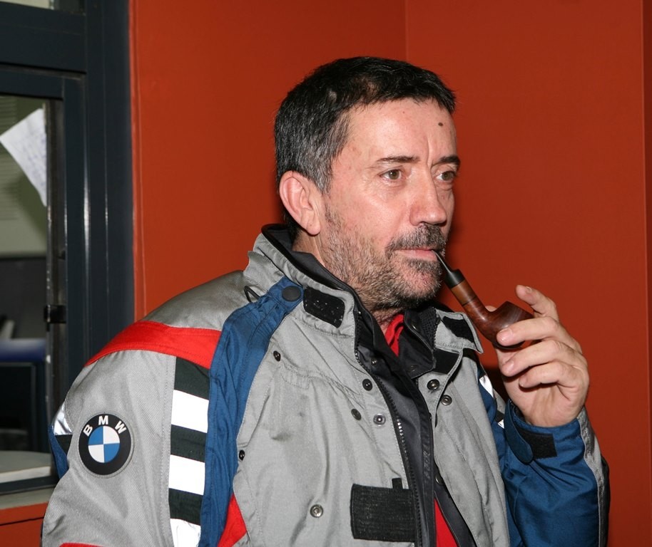 Σπύρος Παπαδόπουλος: Η αντίδρασή του για το αν θα έπρεπε να κοπούν επίμαχα επεισόδια των «Απαράδεκτων» – «Γιατί να κοπούν;»