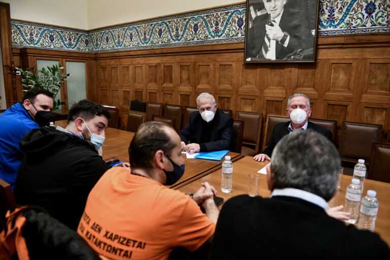 ΚΙΝΑΛ: Στηρίζουμε τα αιτήματα των εργαζομένων