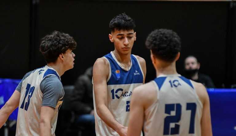 Rising Stars: Κέρδισε τον Ολυμπιακό και κατέκτησε την πρώτη θέση η ΔΕΚΑ