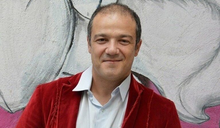 Φώτης Σπύρος: «Ο Πέτρος Φιλιππίδης έχει κάνει φρικτά πράγματα. Υπάρχουν σοβαρές καταγγελίες που δεν έχουν βγει στο φως»