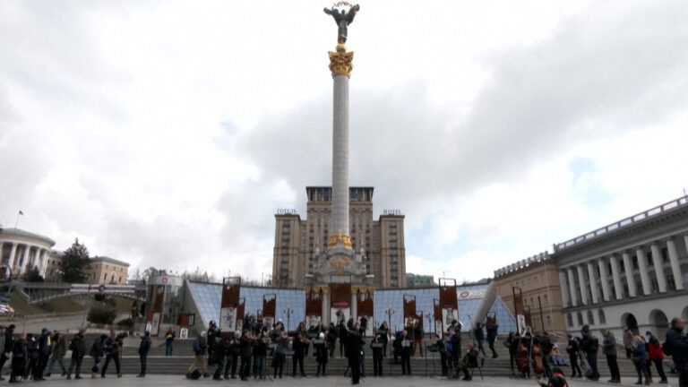 Συναυλία της Κλασικής Ορχήστρας του Κιέβου στην Πλατεία Ανεξαρτησίας (video)