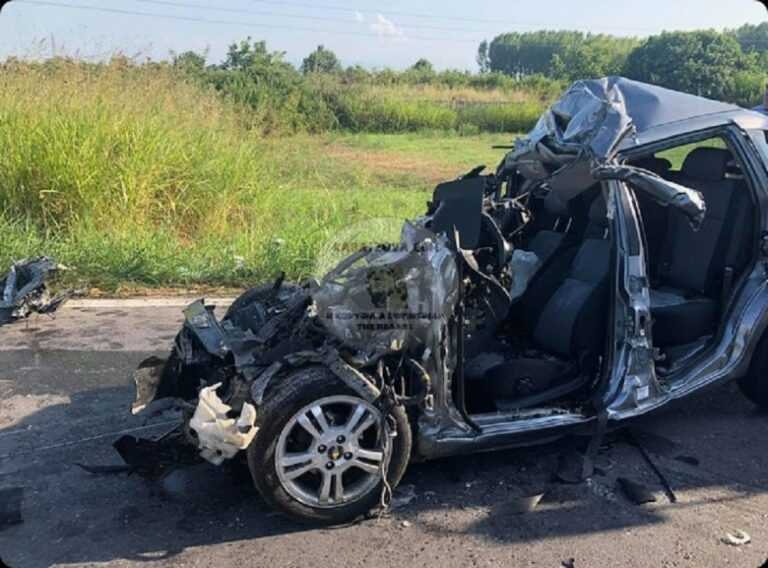 Τραγωδία: 18χρονος πήρε το δίπλωμα και σκοτώθηκε σε φοβερό τροχαίο με φορτηγό.