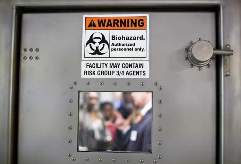 Ο ΠΟΥ συμβούλευσε την Ουκρανία να καταστρέψει εξαιρετικά επικίνδυνα παθογόνα στα εργαστήρια