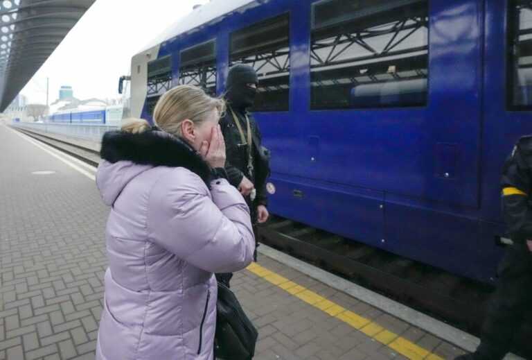 Την άμεση αποχώρηση των Γάλλων πολιτών από την Ουκρανία ζητά το γαλλικό ΥΠΕΞ