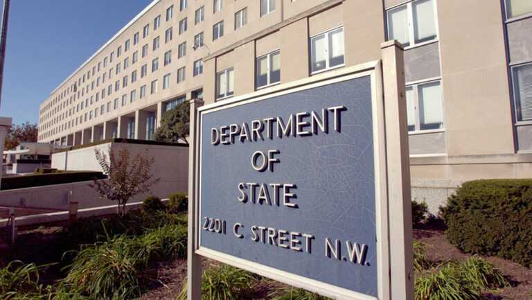 Στέιτ Ντιπάρτμεντ:  Ψευδείς οι ρωσικοί ισχυρισμοί για ανάπτυξη χημικών και βιολογικών όπλων στην Ουκρανία