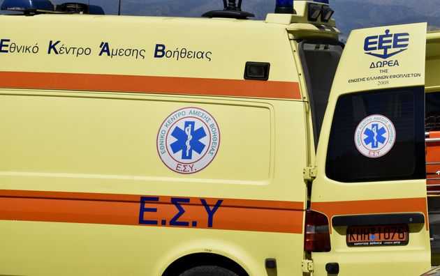 Τραγωδία: 38χρονη κατέρρευσε και πέθανε ενώ βρισκόταν έξω από τράπεζα