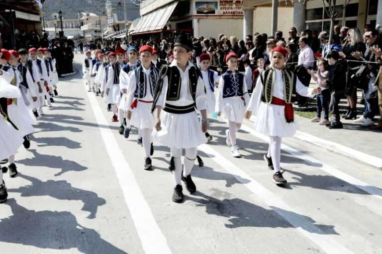 Με λαμπρότητα ολοκληρώθηκαν οι εορτασμοί της 25 Μαρτίου στον Δήμο Πάργας