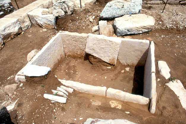 Ταφικό μνημείο του 3ου π.Χ. αιώνα σώζεται στο Ζερβοχώρι Παραμυθιάς