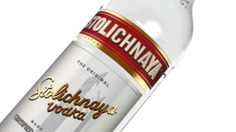Αλλαγή ονόματος για τη διάσημη βότκα Stolichnaya ως αντίδραση στη ρωσική εισβολή στην Ουκρανία