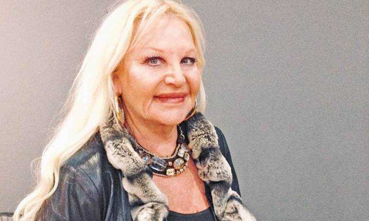 Ξέσπασε η Αννούλα Βασιλείου για τον Μανώλη Αγγελόπουλο: «Εκείνη η μάνα του τα έκανε όλα»