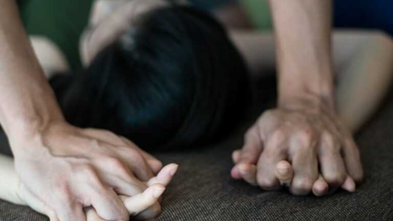 «Με βίασε παρά φύσιν» – Φρίκη για νεαρή μέσα στο διαμέρισμά της