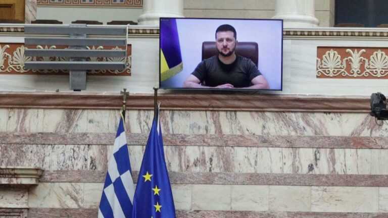 Αδιανόητη προσβολή! Οργή για τον νεοναζιστή μαχητή του Αζόφ που μίλησε στην ελληνική Βουλή