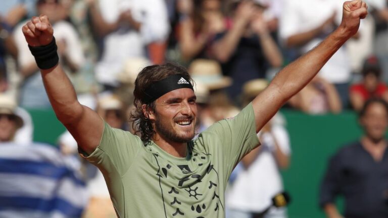 Δωρεά σε ιδρύματα από τον Στέφανο Τσιτσιπά