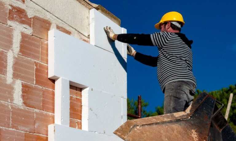 «Εξοικονομώ 2021»: Συμμετοχή ρεκόρ στο πρόγραμμα – Πάνω από 100 εκατ. ευρώ για ευάλωτα νοικοκυριά