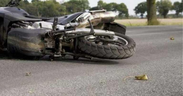 Φοβερό τροχαίο: 17χρονος και 19χρονη συγκρούστηκαν με άλογα -Διασωληνωμένος ο νεαρός στο Πανεπιστημιακό Νοσοκομείο Ιωαννίνων