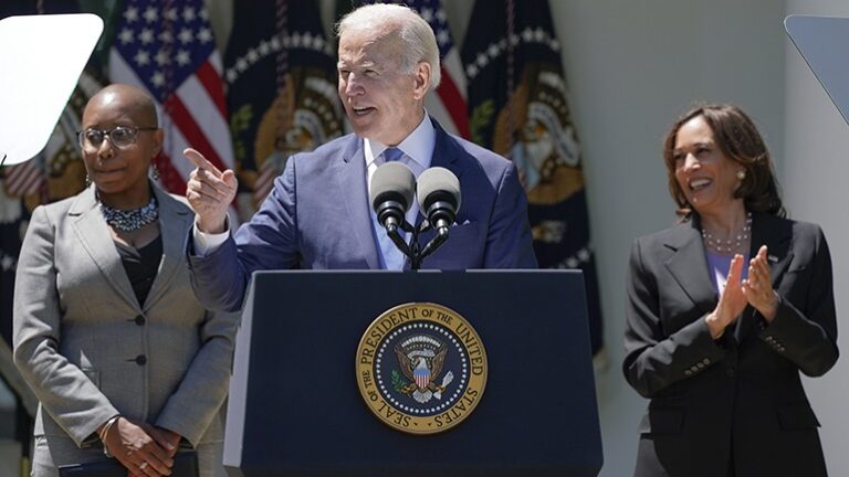 ΗΠΑ: Επισπεύδεται η οικονομική βοήθεια στο Κίεβο, σχεδόν με 40 δις δολάρια