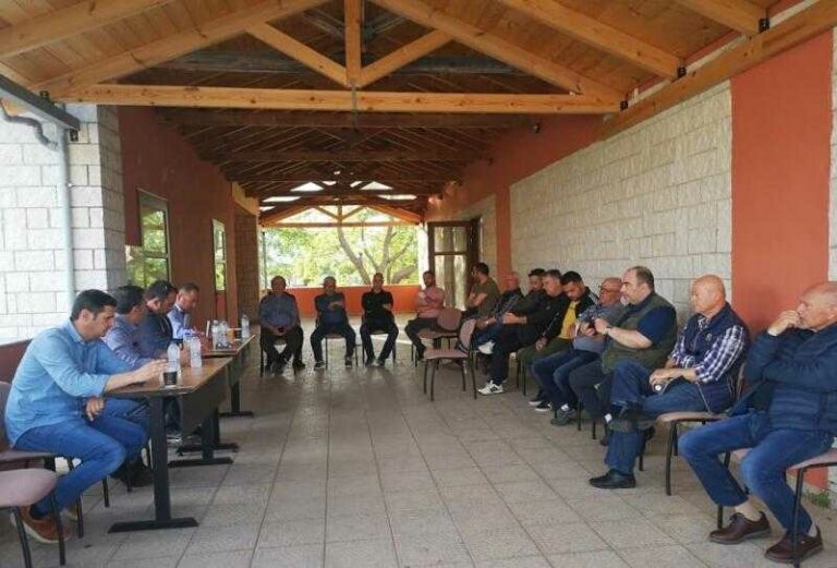 Συνάντηση του Δημάρχου Πάργας με φορείς και επαγγελματίες της Αμμουδιάς