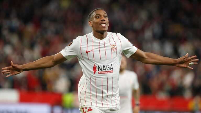 Επιστρέφει στη Μάντσεστερ Γιουνάιτεντ ο Μαρσιάλ