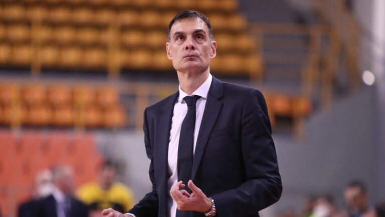 Μπαρτζώκας: «Αν παίξουμε καλά θα κερδίσουμε, η πίεση σημαίνει ότι παίζεις μεγάλα παιχνίδια»