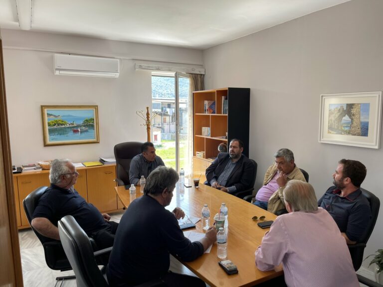 Ενημερώθηκαν οι παρατάξεις του Δημοτικού συμβουλίου Πάργας για την πορεία της επένδυσης στην Λούτσα