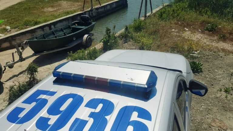 Νέα υπόθεση λαθραλιείας στον Αμβρακικό Κόλπο – Εντόπισαν ψαρά στην Σαλαωρα Άρτας να αλιεύει με παράνομα δίχτυα