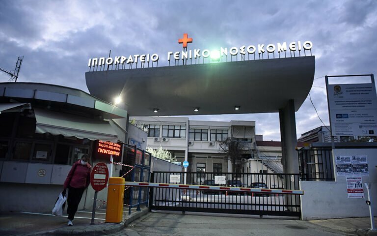 Θεσσαλονίκη: Σε κατάσταση σοκ ξεσπά η μητέρα της μικρής Κατερινας – «Μου το έφαγαν το παιδί μου»