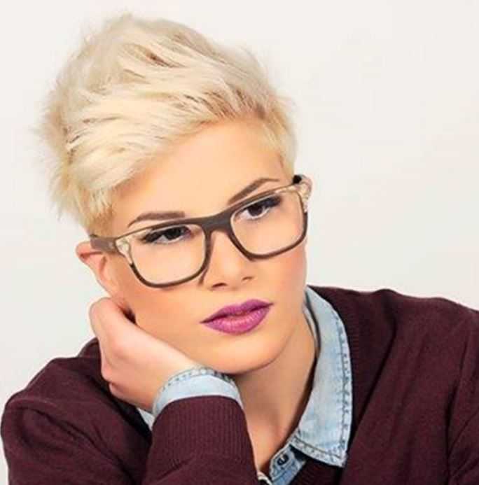 Τραγωδία στην Κόρινθο: Αυτή είναι η γυναίκα που έκανε τζόκινγκ και παρασύρθηκε από μηχανή