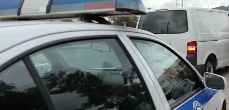 Σαγιάδα Θεσπρωτίας: Συνελήφθησαν δύο άτομα για μεταφορά παράνομου μετανάστη