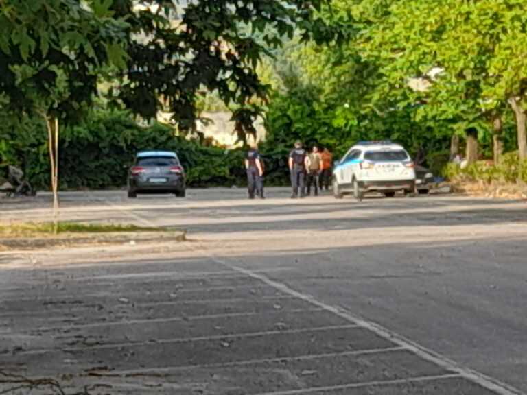 Άρτα: Απομακρύνθηκε ο παράνομος καταυλισμός Ρομά στο Δημοτικό πάρκινγκ στα γήπεδα του Τένις.