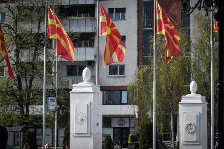 Βέτο στα Σκόπια: Η Δύση προκαλεί ισχυρό αντιδυτικό κύμα στη Βουλγαρία
