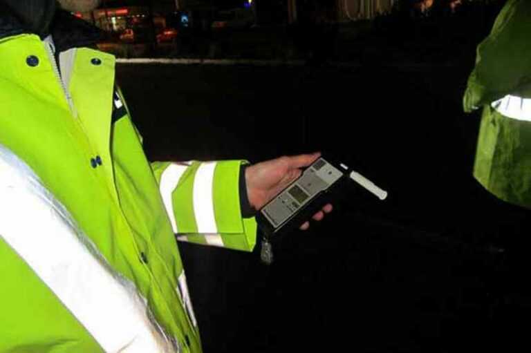 Συνελήφθη χαράματα στην Άρτα τύφλα στο μεθύσι