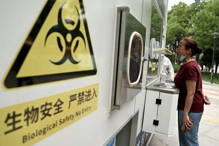 Κίνα: Lockdown σε 1,7 εκ. ανθρώπους μετά τον εντοπισμό 300 κρουσμάτων