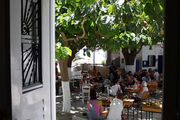 Δε θα μείνει καφενείο ούτε για δείγμα στα χωριά της Ηπείρου! – Ελάχιστα λειτουργούν ακόμα.