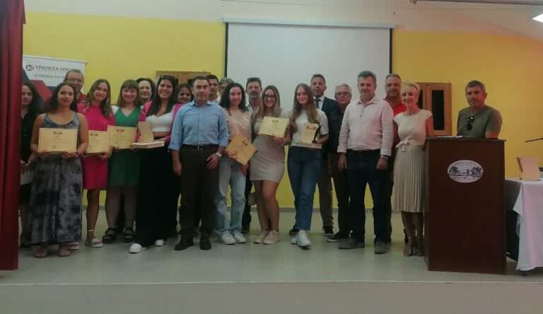 Βράβευση επιτυχόντων στις Πανελλαδικές από τον Δήμο Πάργας