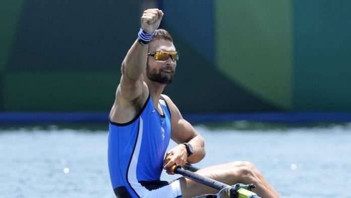 Με άνεση στα ημιτελικά ο Ντούσκος