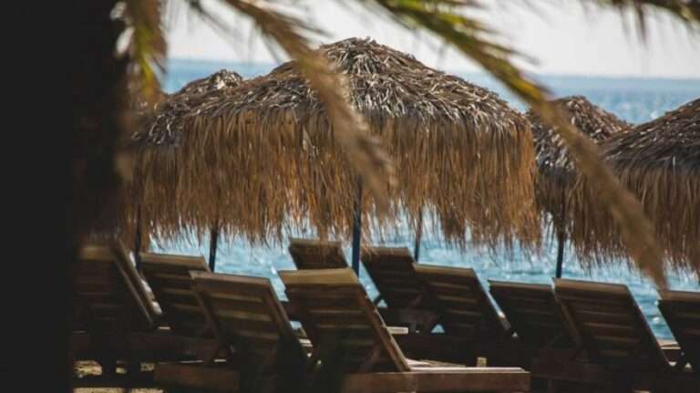 Σε τραγωδία εξελίχθηκε το μπάνιο 60χρονου – Τον βρήκαν στη ξαπλώστρα πεθαμένο 