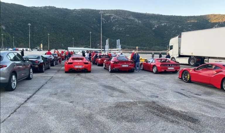 Δεκάδες ονειρικά μοντέλα Ferrari κατέφθασαν στο Λιμάνι της Ηγουμενίτσα 