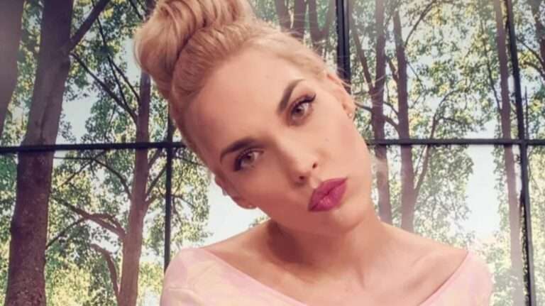 Μαντώ Γαστεράτου: «Είμαι ανάμεσα σε πάνες και μπιμπερό και ο Γιώργος κάνει “απειλητικές” επιθέσεις στο μωρό»