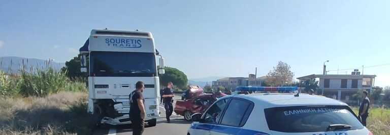 Σκοτώθηκε σε τροχαίο 91χρονος οδηγός – Συγκρούστηκε με νταλίκα