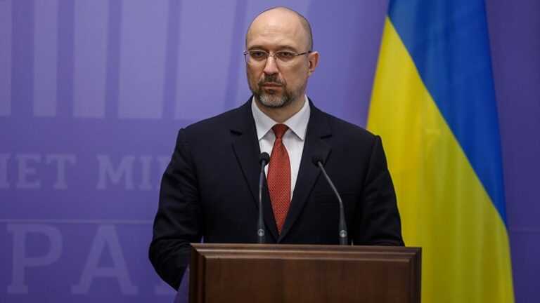 Πρωθυπουργός Ουκρανίας: «Σχεδόν το ήμισυ» των ενεργειακών υποδομών της χώρας είναι «εκτός λειτουργίας»