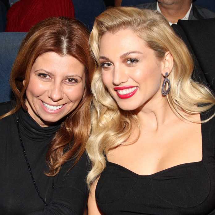 Ζήνα Κουτσελίνη: Γι αυτό  δεν κάλεσε τη Σπυροπούλου στο πάρτι της…