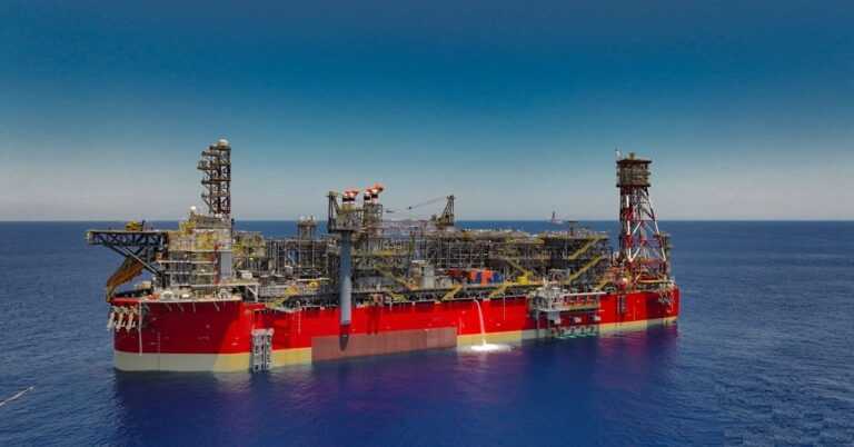 Σεισμικές έρευνες στην Ελληνο-Ιταλικής υφαλοκρηπίδας στο Ιόνιο – Το ειδικό σεισμογραφικό σκάφος έτοιμο να σκανάρει το υπεδάφους των 2.000 τετραγωνικών χιλιομέτρων.