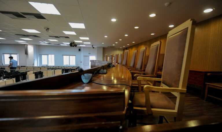 Δύο φορές ισόβια στον ανιψιό που σκότωσε τον θείο για να τον… κλέψει