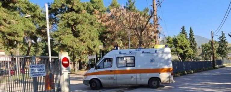 Τραγωδία: 62χρονος επισκεύαζε τη μίζα, το αμάξι πήρε εμπρός και τον σκότωσε