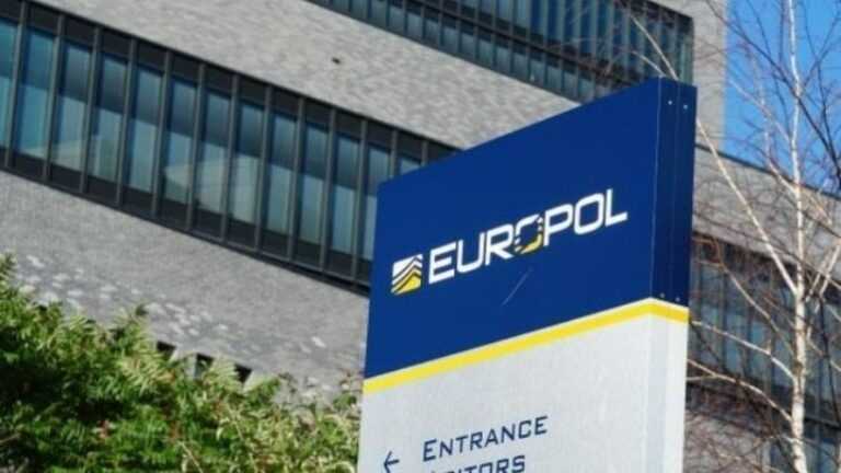 Η Europol προειδοποιεί ότι αυξάνεται η απειλή της ακροδεξιάς βίας σε όλον τον κόσμο