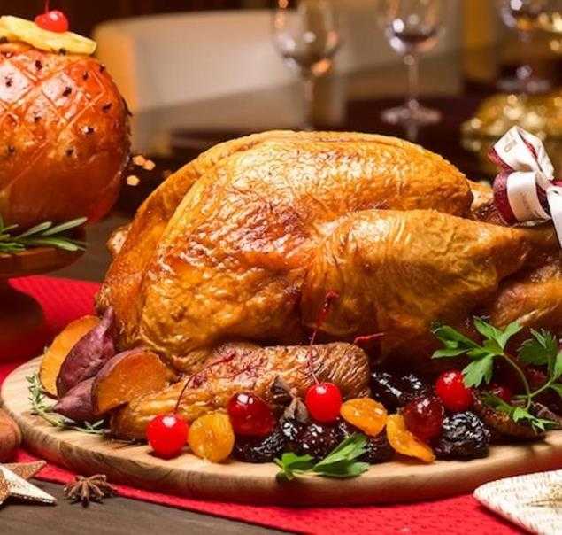 Οι κρεοπώλες μιλούν για το ακριβότερο εορταστικό τραπέζι της 20ετίας – Άλμα τιμών για γαλοπούλα, χοιρινό