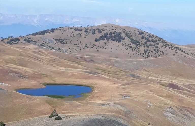 Όταν οι Νεάντερταλ περπατούσαν στον Σμόλικα – Αρχαιολόγοι ανακάλυψαν χιλιάδες κατάλοιπα από λίθινα εργαλεία