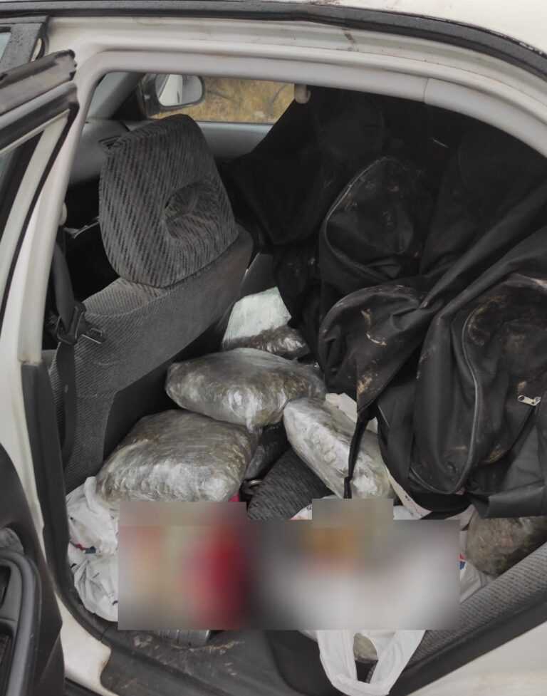 Συνελήφθησαν στο Μέτσοβο δύο άτομα τα οποία μετέφεραν με αυτοκίνητο 67 κιλά  κάνναβη