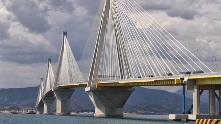 Θρίλερ στη γέφυρα του Ρίου – Αντιρρίου – Νεκρός ο άνδρας που έπεσε στο κενό