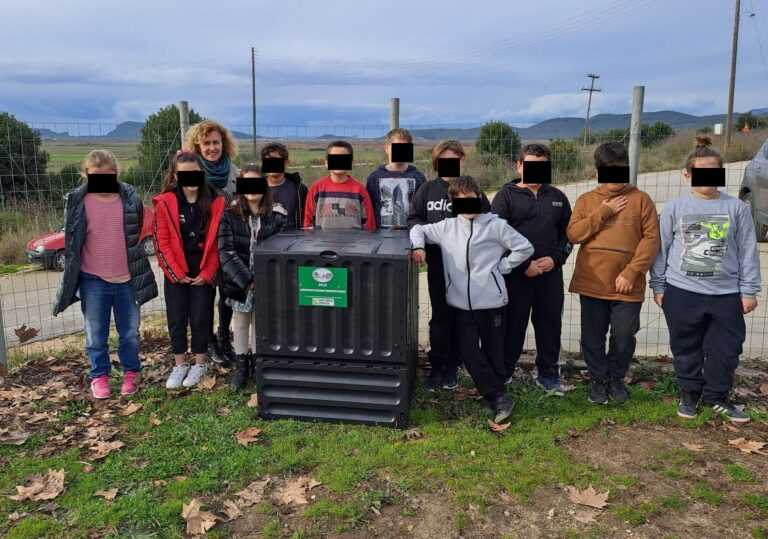 Δίπλα στα παιδιά ο δήμος Πάργας –  Κάδος κομποστοποίησης στο Δημοτικό σχολείο Μεσοποτάμου με πρωτοβουλία των μαθητών